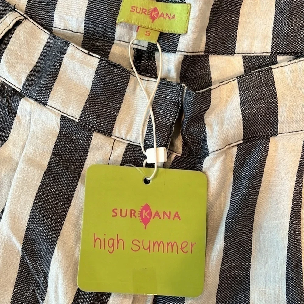 NWT Surkana Trendy Gray and White Striped Pants Small Designed in Barcelona! - Picture 4 of 10